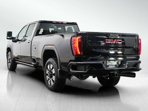 Used 2025 GMC Sierra 2500 Denali w/ Denali Reserve Package AWD/4WD image 3