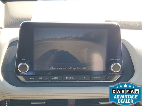 Used 2022 Nissan Rogue SV image 18