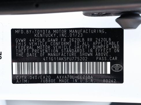 Used 2023 Toyota Camry SE image 32