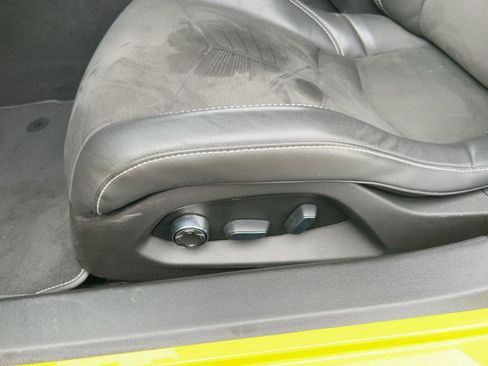 Certified 2021 Chevrolet Corvette Stingray Preferred Cpe w/ Z51 Performance Package image 13