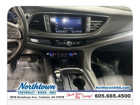 Certified 2023 Buick Enclave Essence image 17