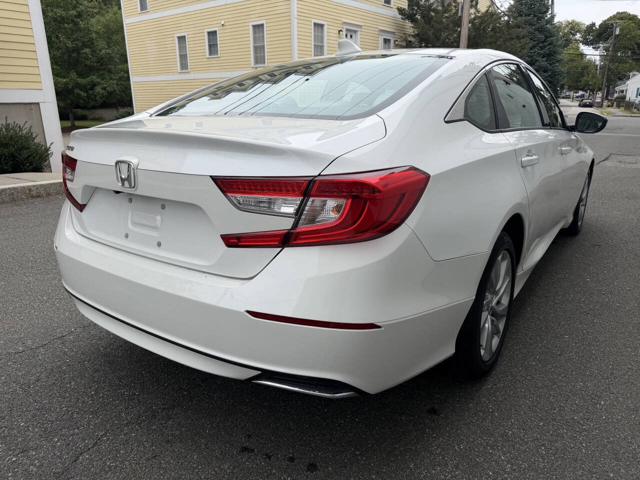 Used 2018 Honda Accord LX image 6