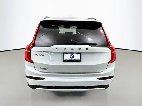Used 2023 Volvo XC90 T8 Ultimate AWD/4WD image 6