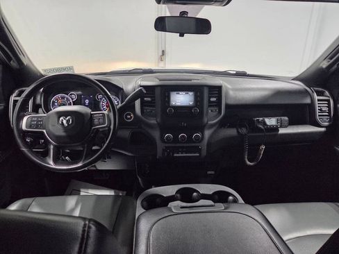 Used 2022 RAM 2500 Tradesman w/ Chrome Appearance Group image 2