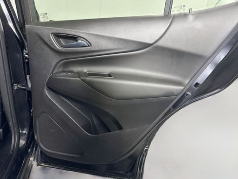 Used 2020 Chevrolet Equinox LT FWD image 28