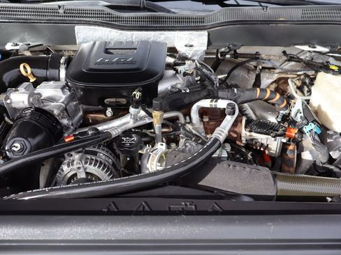 Used 2016 Chevrolet Silverado 2500 W/T image 37