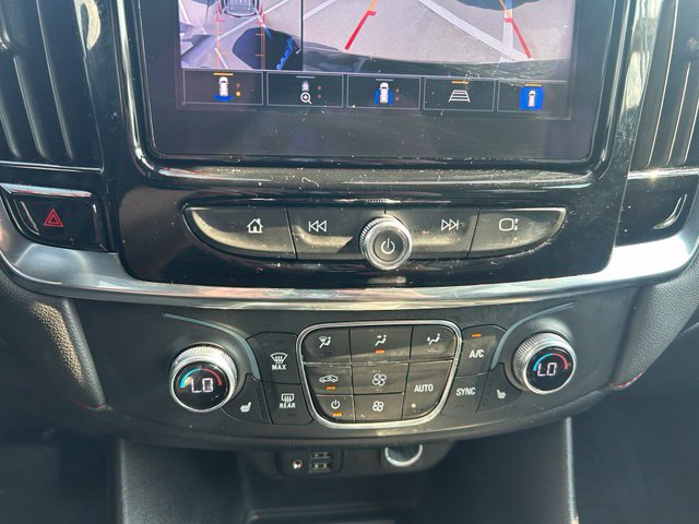 Used 2023 Chevrolet Traverse RS w/ LPO, Floor Liner Package FWD image 15