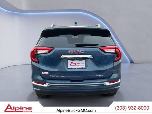 Used 2024 GMC Terrain Denali w/ Denali Premium Package image 4