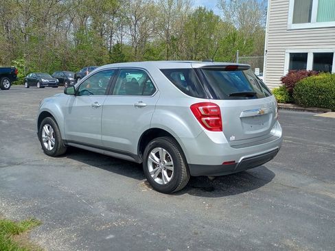 Used 2016 Chevrolet Equinox LS image 3