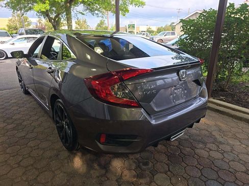 Used 2020 Honda Civic Sport image 2