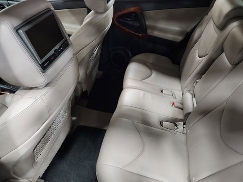 Used 2007 Toyota RAV4 Limited image 51