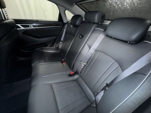 Used 2015 Hyundai Genesis 3.8 w/ Option Group 03 image 31