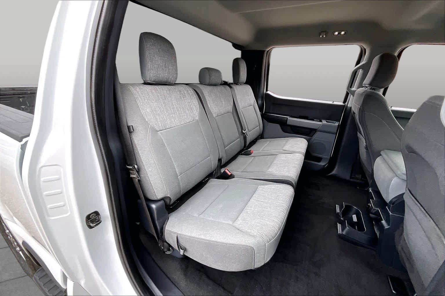 Used 2024 Ford F250 XLT w/ FX4 Off-Road Package AWD/4WD image 18