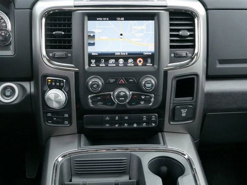 Used 2017 RAM 1500 Sport w/ Black Ram 1500 Sport Group image 15