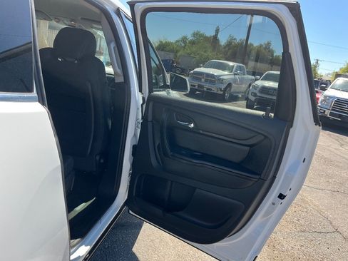 Used 2016 Chevrolet Traverse LT FWD image 35