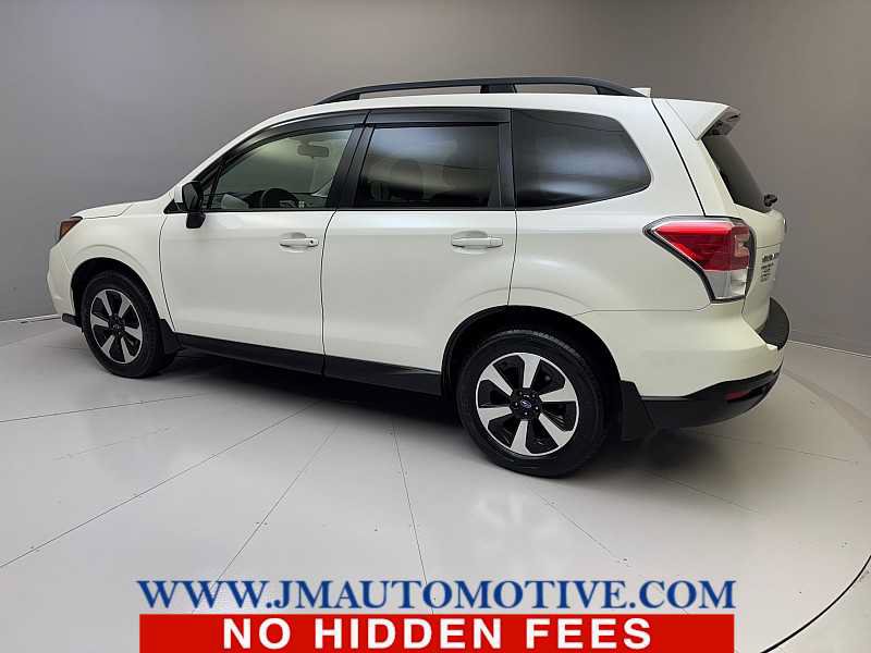 Used 2017 Subaru Forester 2.5i Premium w/ All-Weather Package AWD/4WD image 3