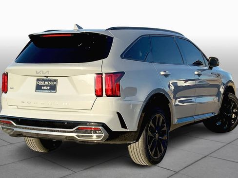 Used 2022 Kia Sorento SX AWD/4WD image 12