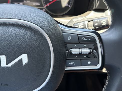 Used 2022 Kia Sorento SX FWD image 25