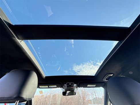 Used 2023 Hyundai Santa Fe Calligraphy w/ Cargo Package image 16