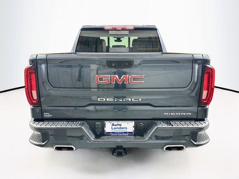 Used 2022 GMC Sierra 1500 Denali w/ Denali Premium Package AWD/4WD image 6