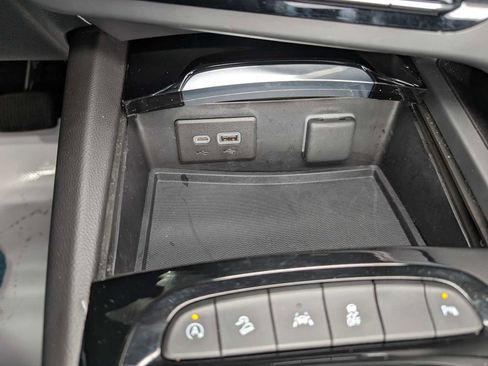 Certified 2023 Buick Envision Essence AWD/4WD image 31
