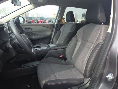 Used 2021 Nissan Rogue S image 22