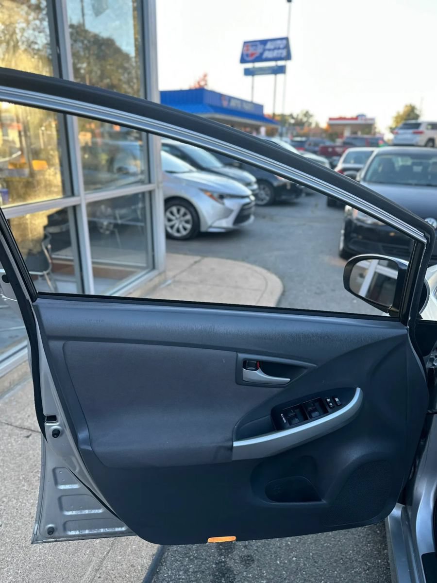 Used 2011 Toyota Prius Two FWD image 7