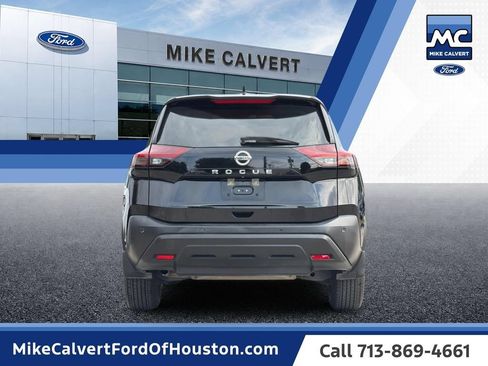 Used 2021 Nissan Rogue S FWD image 4