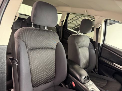Used 2013 Dodge Journey SXT AWD/4WD image 21