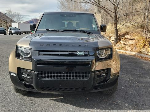 Used 2024 Land Rover Defender 130 X image 6