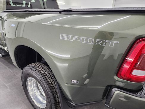 Used 2022 RAM 3500 Big Horn w/ Level C Equiment Group image 33