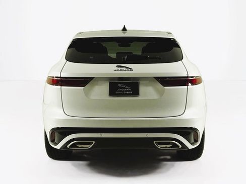 Used 2025 Jaguar F-PACE R-Dynamic S image 4