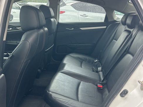 Used 2019 Honda Civic EX-L image 9