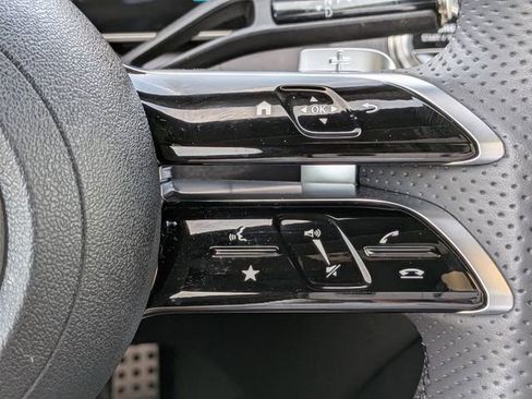 Used 2026 Mercedes-Benz GLC 300 image 29