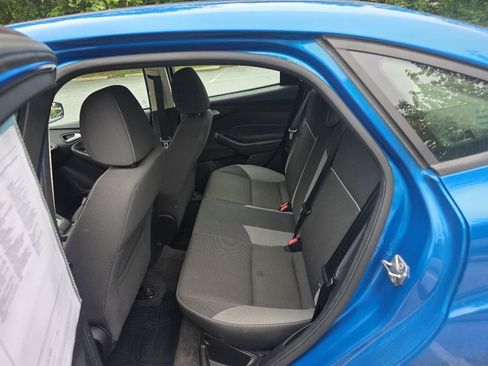 Used 2013 Ford Focus SE w/ Interior Protection Pkg FWD image 13