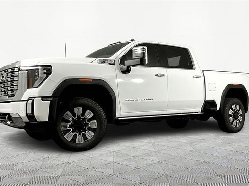 New 2026 GMC Sierra 2500 Denali w/ Denali Reserve Package image 1