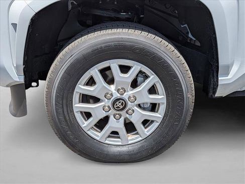 Used 2025 Toyota Tacoma SR5 RWD image 5