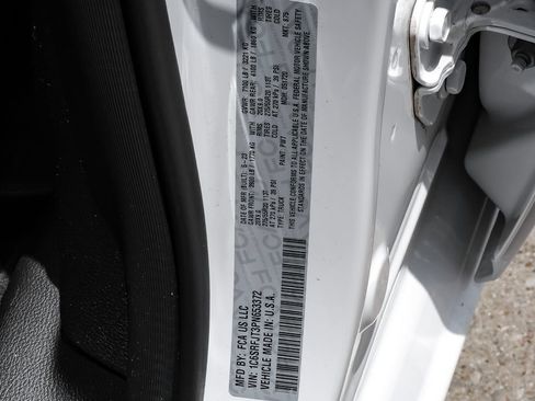 Used 2023 RAM 1500 Laramie AWD/4WD image 72