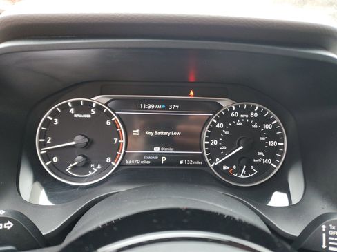 Used 2023 Nissan Rogue SV image 17