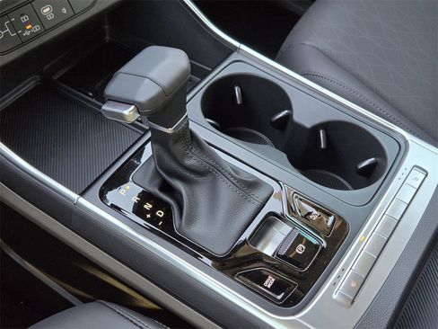 New 2026 Kia Carnival EX image 15