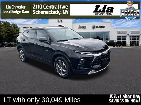 Used 2025 Chevrolet Blazer LT AWD/4WD image 1