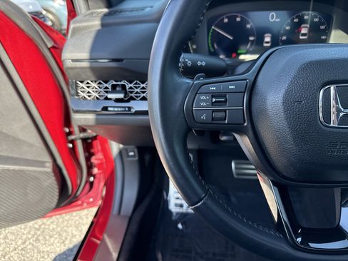 Certified 2025 Honda Accord Sport image 19