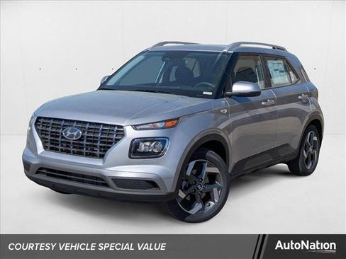 New 2025 Hyundai Venue SEL image 1
