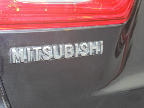 Used 2019 Mitsubishi Outlander Sport SE image 9