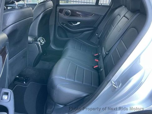 Used 2016 Mercedes-Benz GLC 300 w/ Premium Package image 11