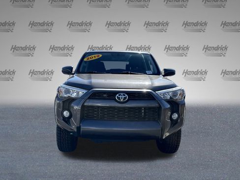 Used 2019 Toyota 4Runner Limited image 3