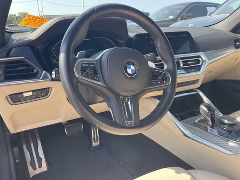 Used 2022 BMW M440i Convertible w/ Premium Package RWD image 8