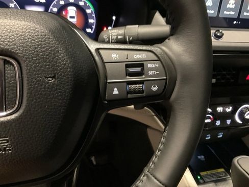 New 2025 Honda Accord EX-L image 11