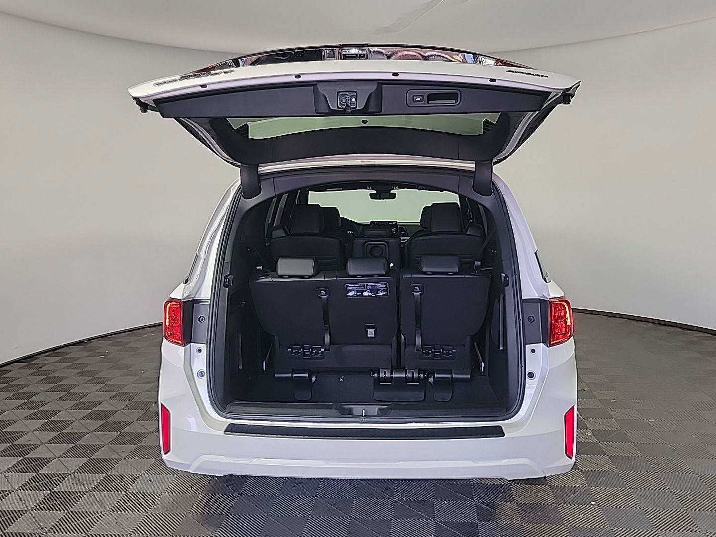 New 2027 Honda Odyssey Sport-L image 5