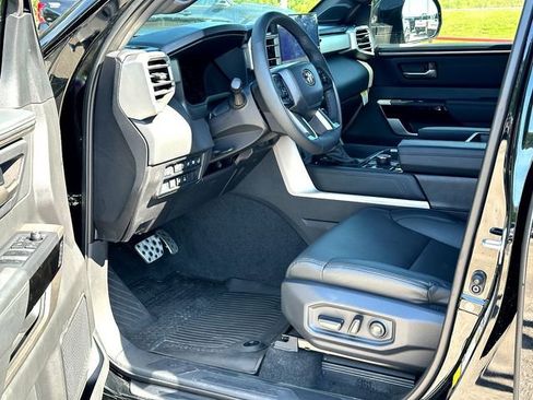 New 2025 Toyota Tundra Limited AWD/4WD image 10
